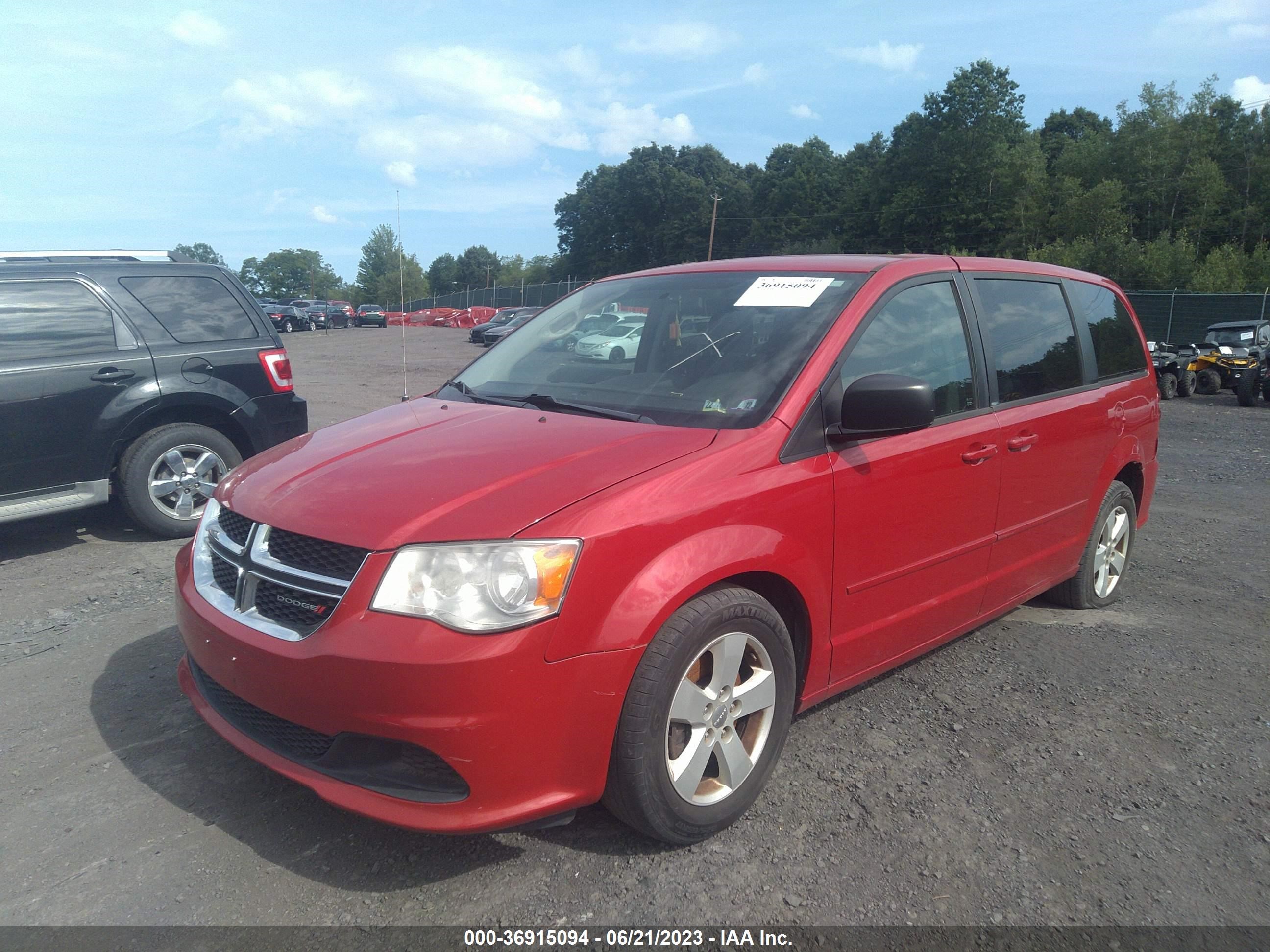 Photo 1 VIN: 2C4RDGBG2DR788287 - DODGE CARAVAN 