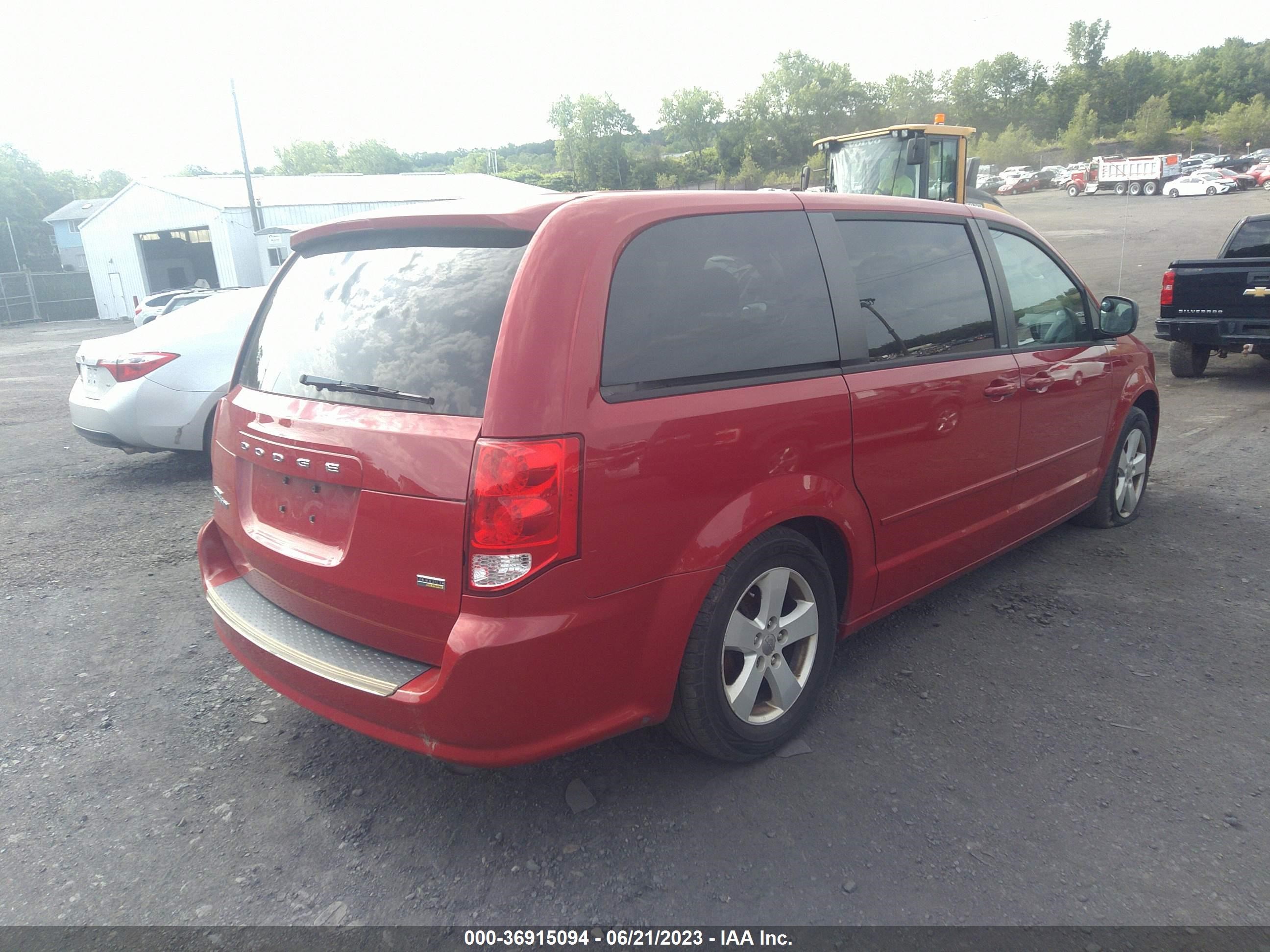 Photo 3 VIN: 2C4RDGBG2DR788287 - DODGE CARAVAN 