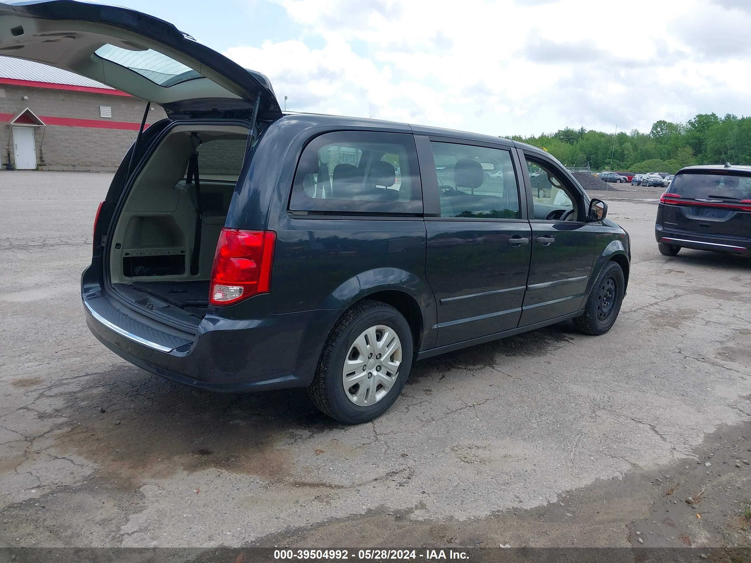 Photo 3 VIN: 2C4RDGBG2ER411217 - DODGE CARAVAN 