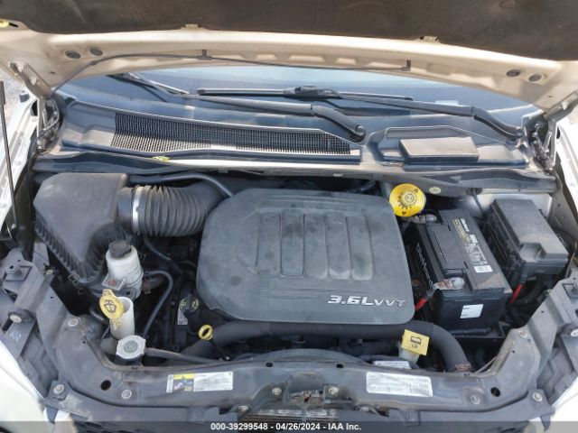 Photo 9 VIN: 2C4RDGBG2ER458604 - DODGE GRAND CARAVAN 