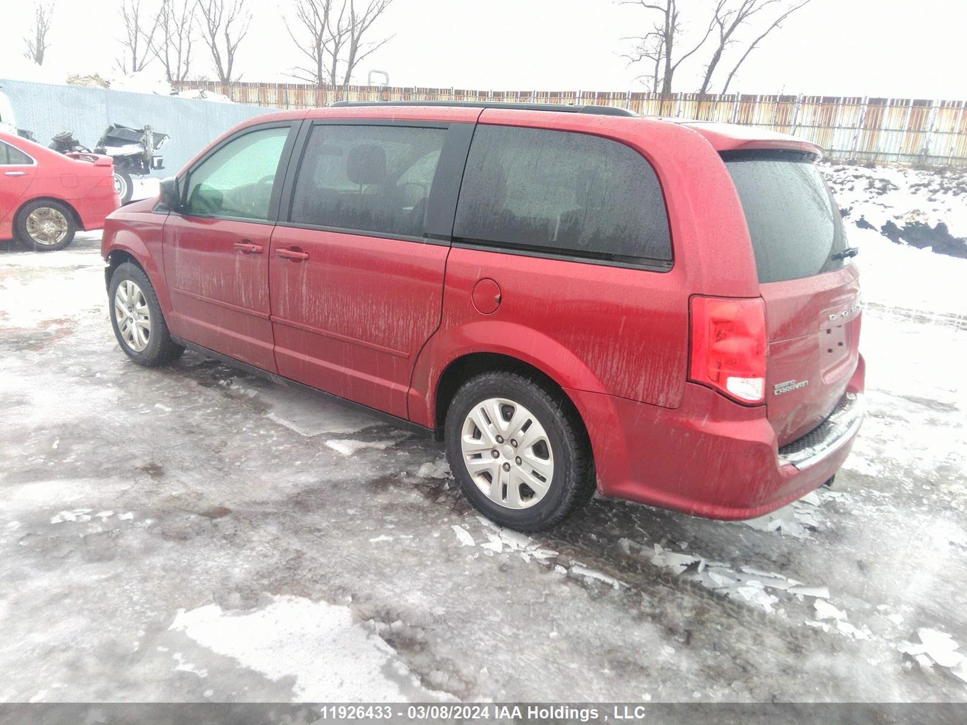 Photo 2 VIN: 2C4RDGBG2FR502795 - DODGE CARAVAN 