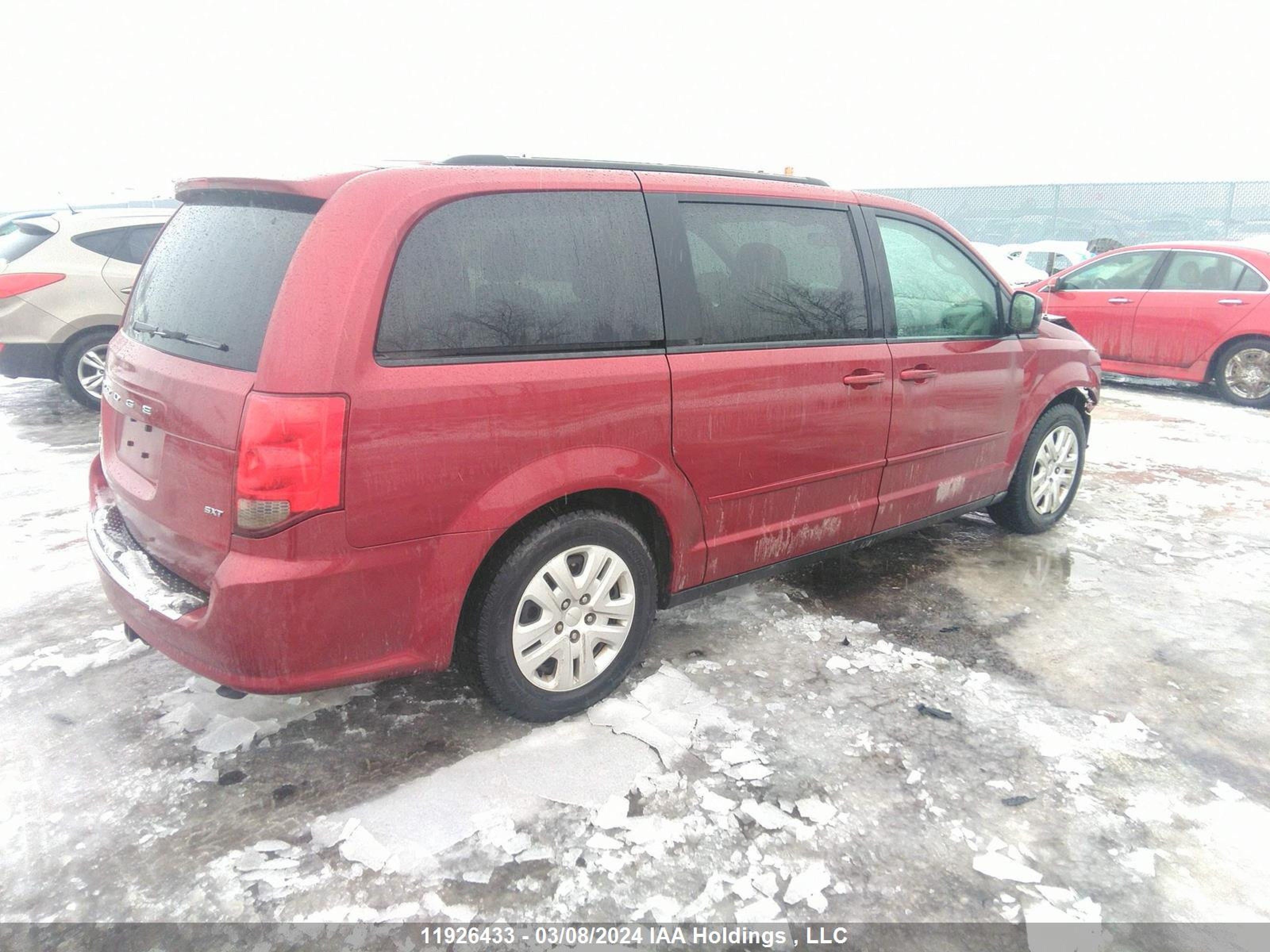 Photo 3 VIN: 2C4RDGBG2FR502795 - DODGE CARAVAN 