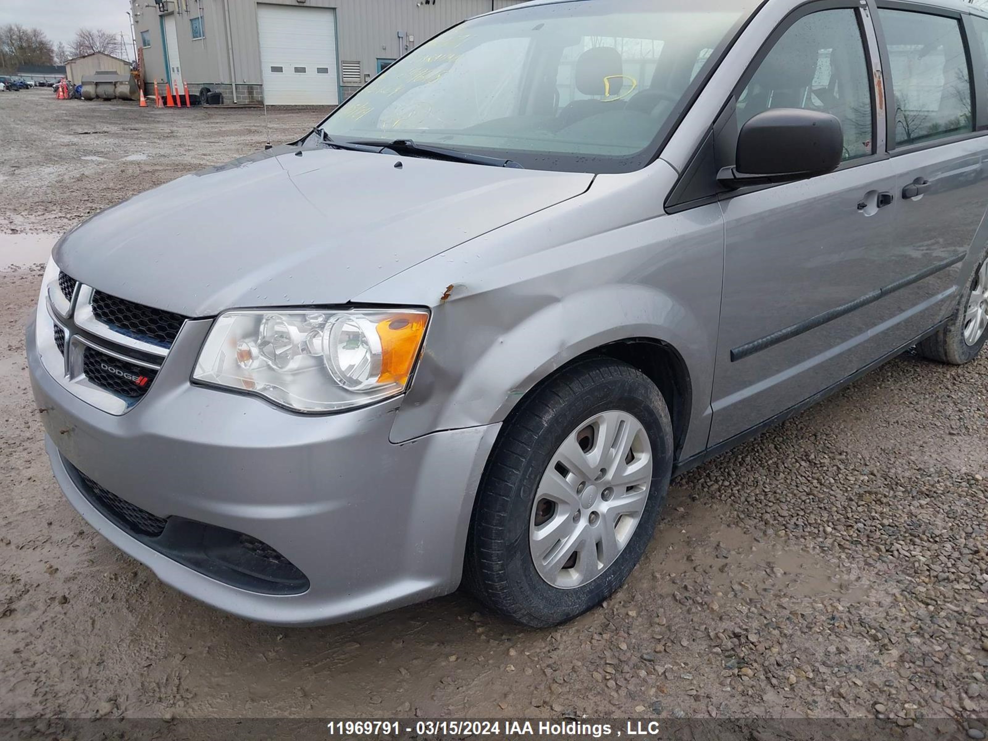 Photo 5 VIN: 2C4RDGBG2FR649618 - DODGE CARAVAN 