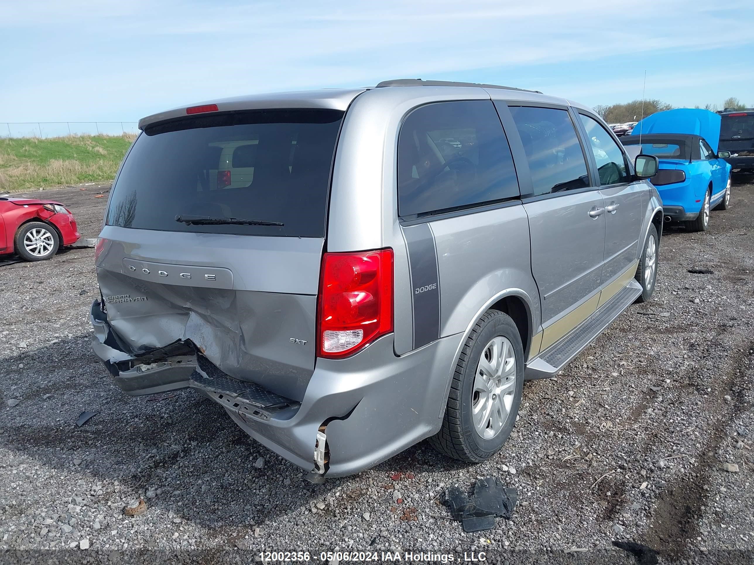 Photo 3 VIN: 2C4RDGBG2GR347344 - DODGE CARAVAN 