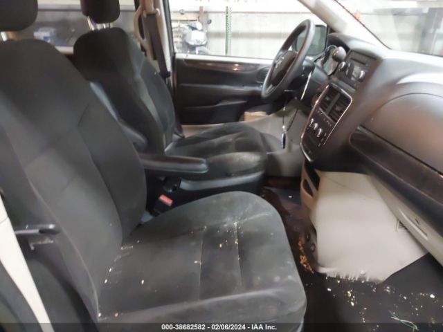 Photo 4 VIN: 2C4RDGBG2GR378755 - DODGE GRAND CARAVAN 