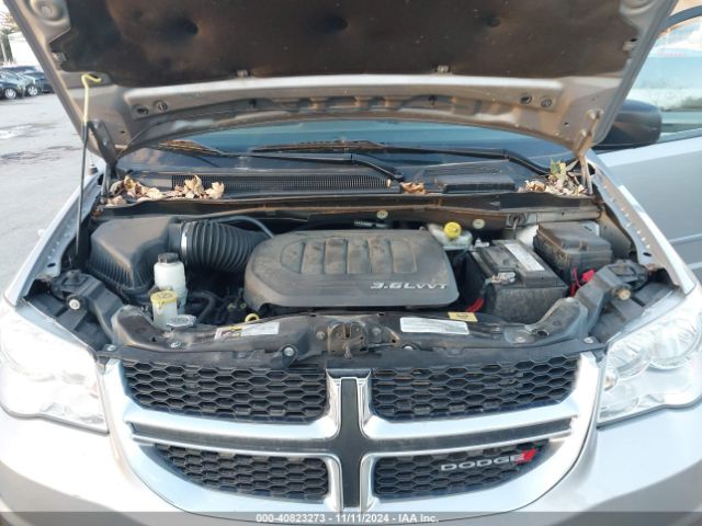 Photo 9 VIN: 2C4RDGBG2GR401130 - DODGE GRAND CARAVAN 