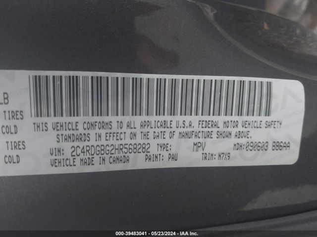 Photo 8 VIN: 2C4RDGBG2HR568282 - DODGE GRAND CARAVAN 