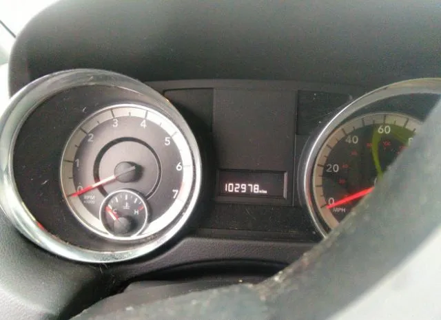 Photo 6 VIN: 2C4RDGBG2HR632241 - DODGE GRAND CARAVAN 