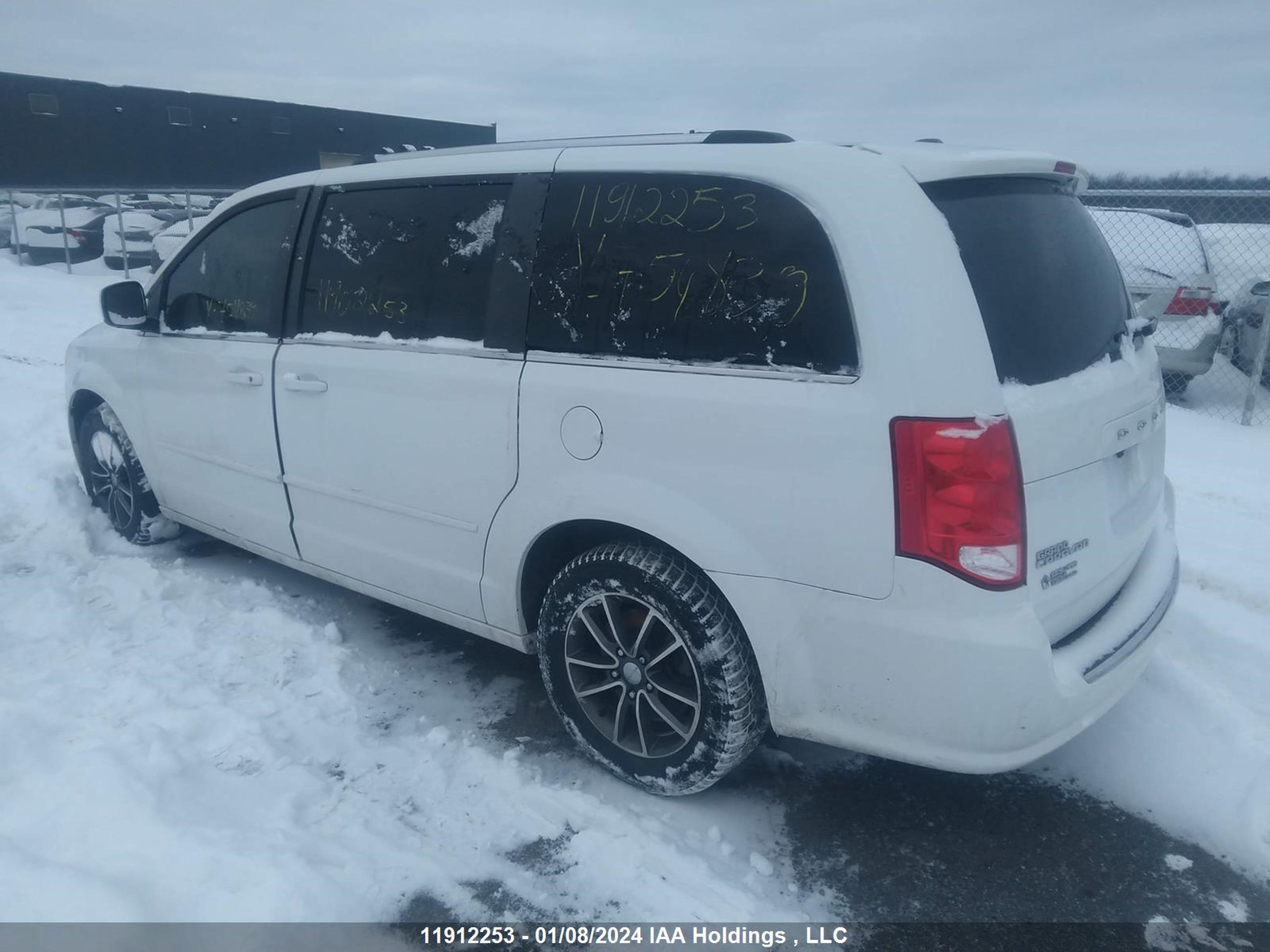 Photo 2 VIN: 2C4RDGBG2HR754839 - DODGE CARAVAN 