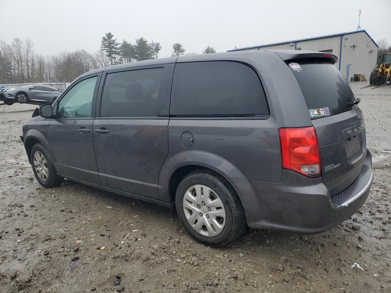 Photo 1 VIN: 2C4RDGBG2JR150925 - DODGE CARAVAN 