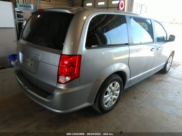 Photo 3 VIN: 2C4RDGBG2JR151668 - DODGE GRAND CARAVAN 