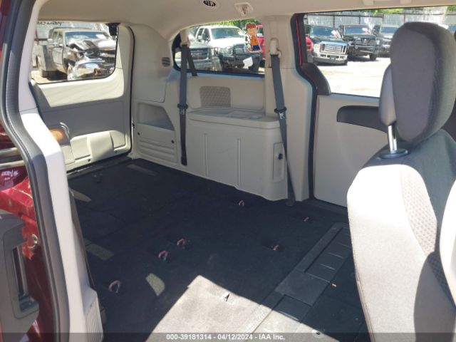 Photo 7 VIN: 2C4RDGBG2JR180913 - DODGE GRAND CARAVAN 