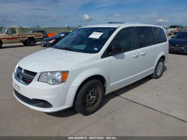 Photo 1 VIN: 2C4RDGBG2JR180975 - DODGE GRAND CARAVAN 