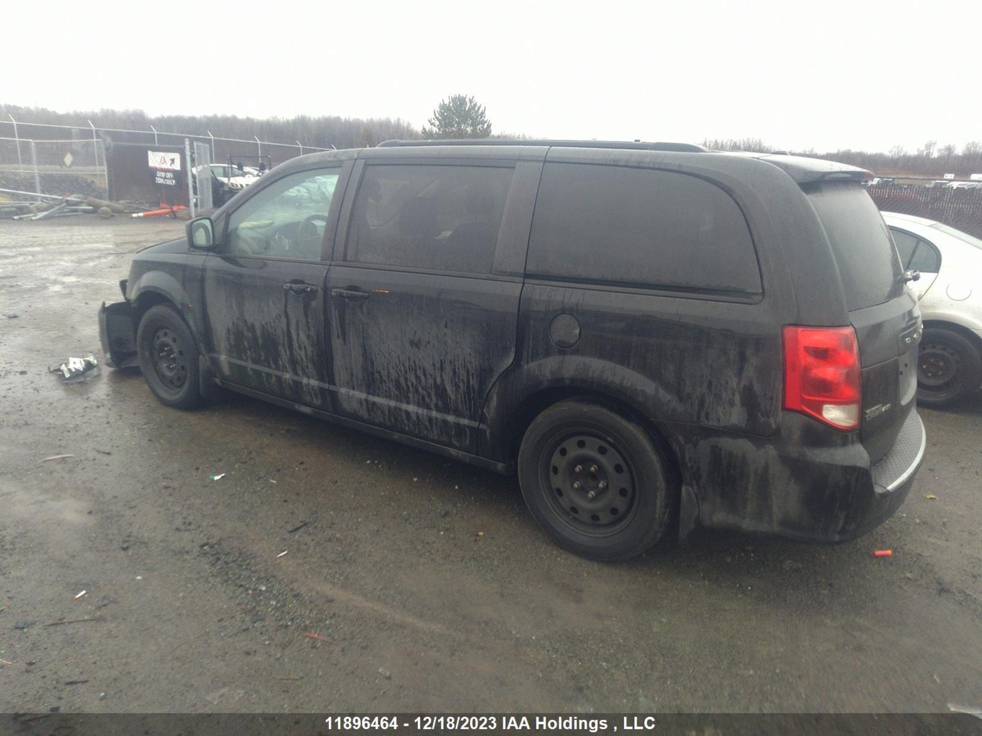 Photo 2 VIN: 2C4RDGBG2JR285922 - DODGE CARAVAN 