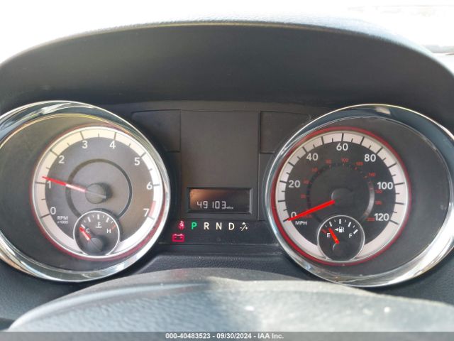 Photo 6 VIN: 2C4RDGBG2JR340269 - DODGE GRAND CARAVAN 