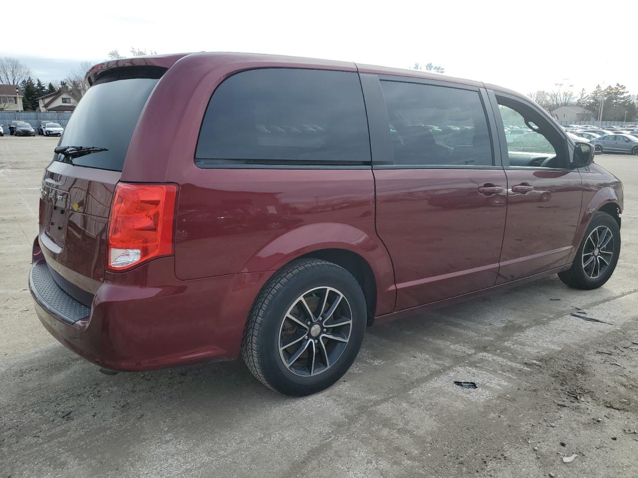 Photo 2 VIN: 2C4RDGBG2KR503343 - DODGE CARAVAN 