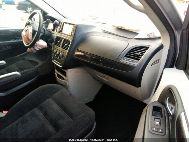 Photo 4 VIN: 2C4RDGBG2KR766187 - DODGE GRAND CARAVAN 