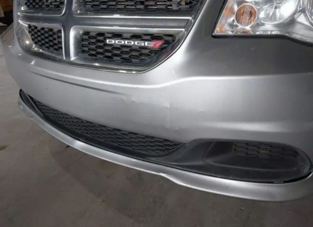 Photo 5 VIN: 2C4RDGBG2KR805232 - DODGE GRAND CARAVAN 