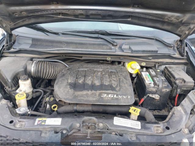 Photo 9 VIN: 2C4RDGBG3ER298801 - DODGE GRAND CARAVAN 