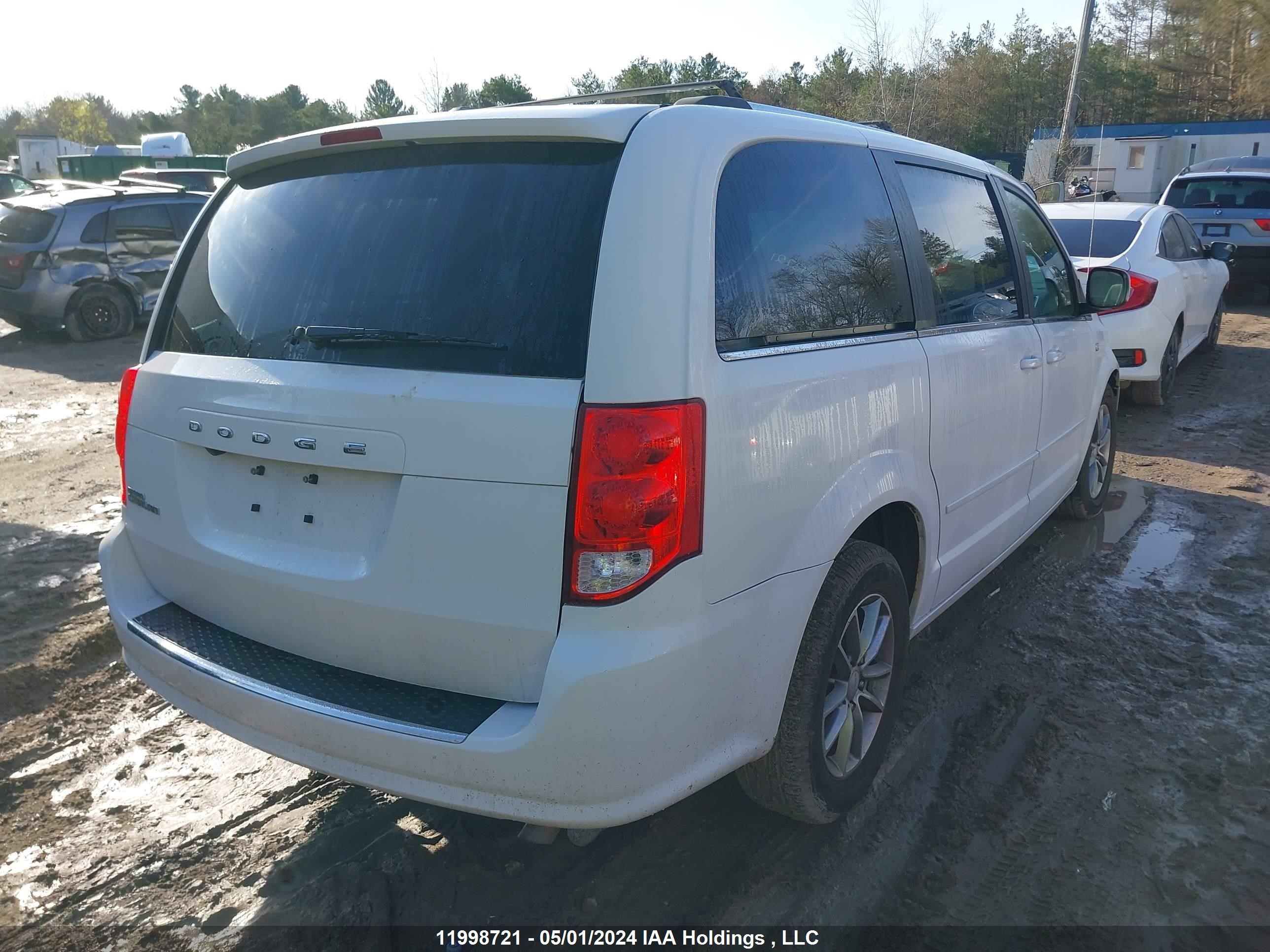 Photo 3 VIN: 2C4RDGBG3ER305827 - DODGE CARAVAN 