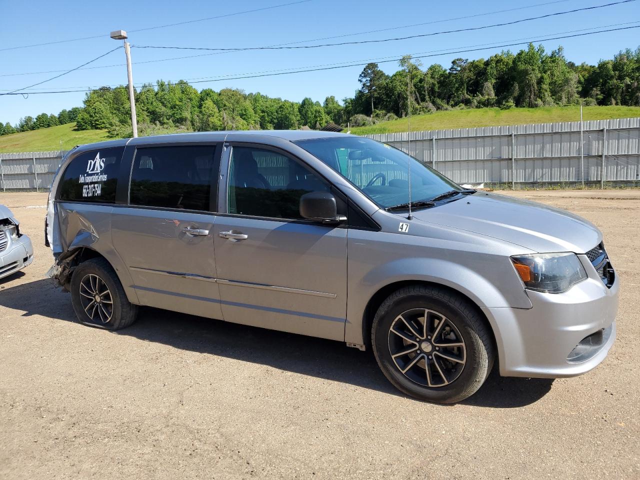 Photo 3 VIN: 2C4RDGBG3FR569454 - DODGE CARAVAN 