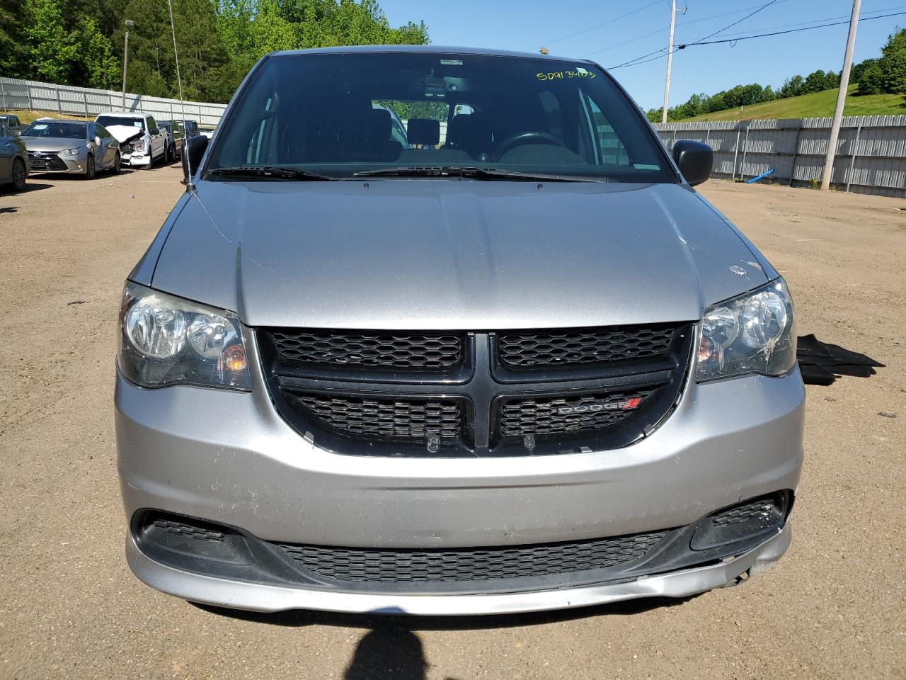 Photo 4 VIN: 2C4RDGBG3FR569454 - DODGE CARAVAN 