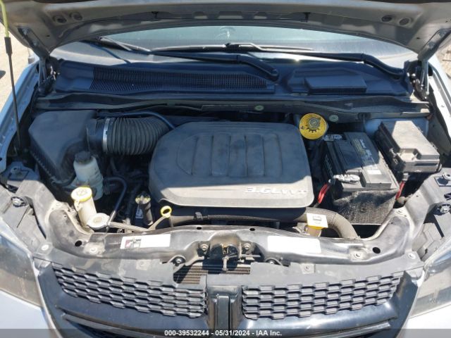 Photo 9 VIN: 2C4RDGBG3FR672177 - DODGE GRAND CARAVAN 