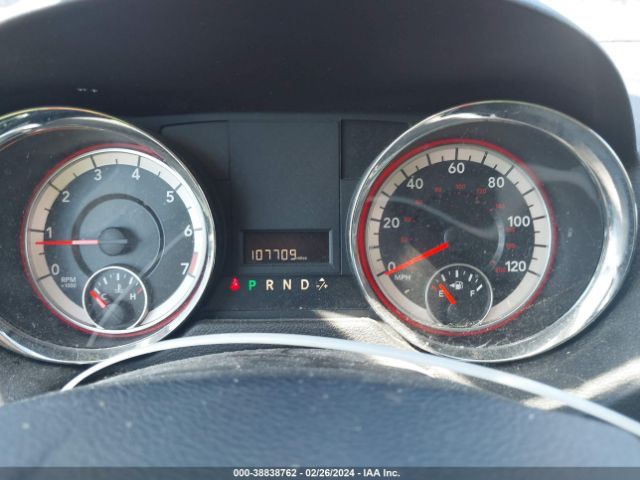 Photo 6 VIN: 2C4RDGBG3FR687777 - DODGE GRAND CARAVAN 