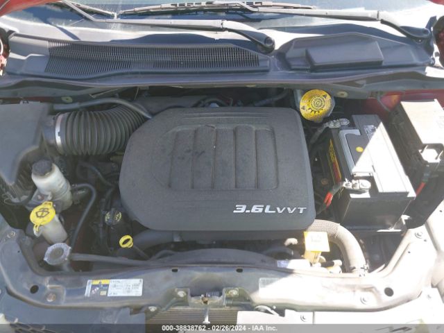 Photo 9 VIN: 2C4RDGBG3FR687777 - DODGE GRAND CARAVAN 