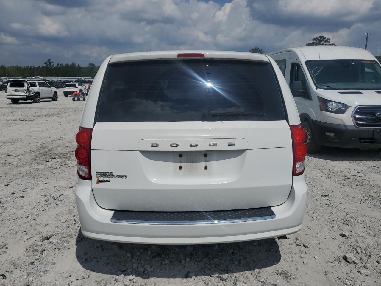 Photo 5 VIN: 2C4RDGBG3GR117294 - DODGE CARAVAN 