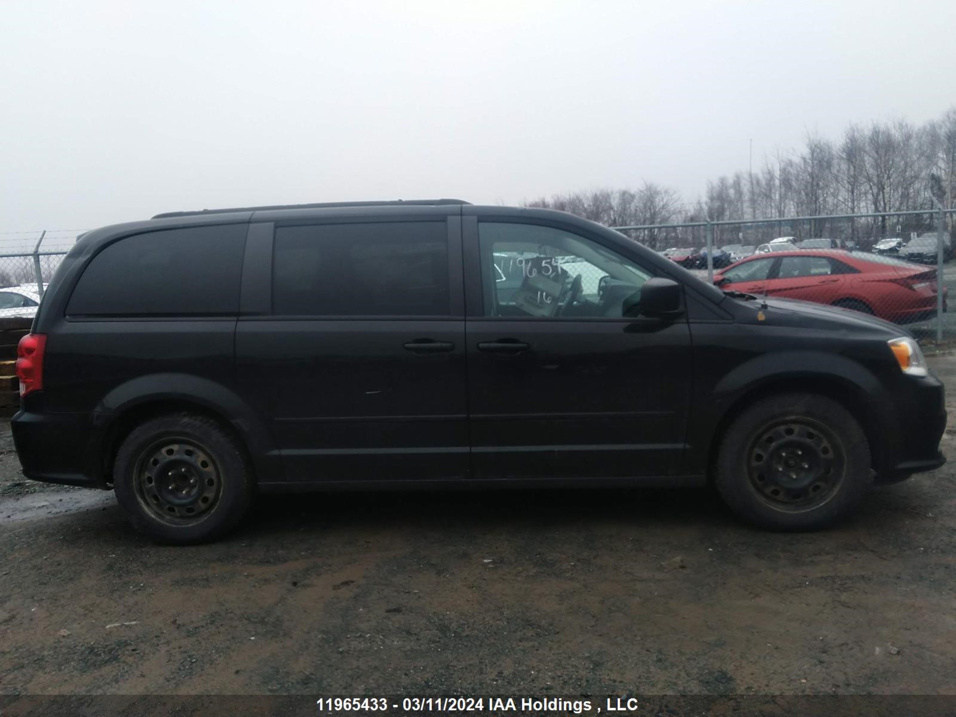 Photo 13 VIN: 2C4RDGBG3GR387044 - DODGE CARAVAN 