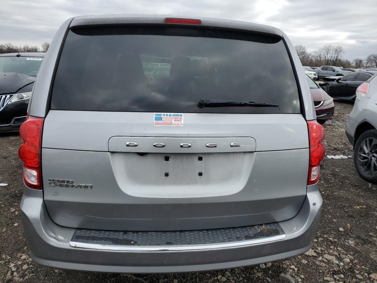 Photo 5 VIN: 2C4RDGBG3HR680671 - DODGE CARAVAN 