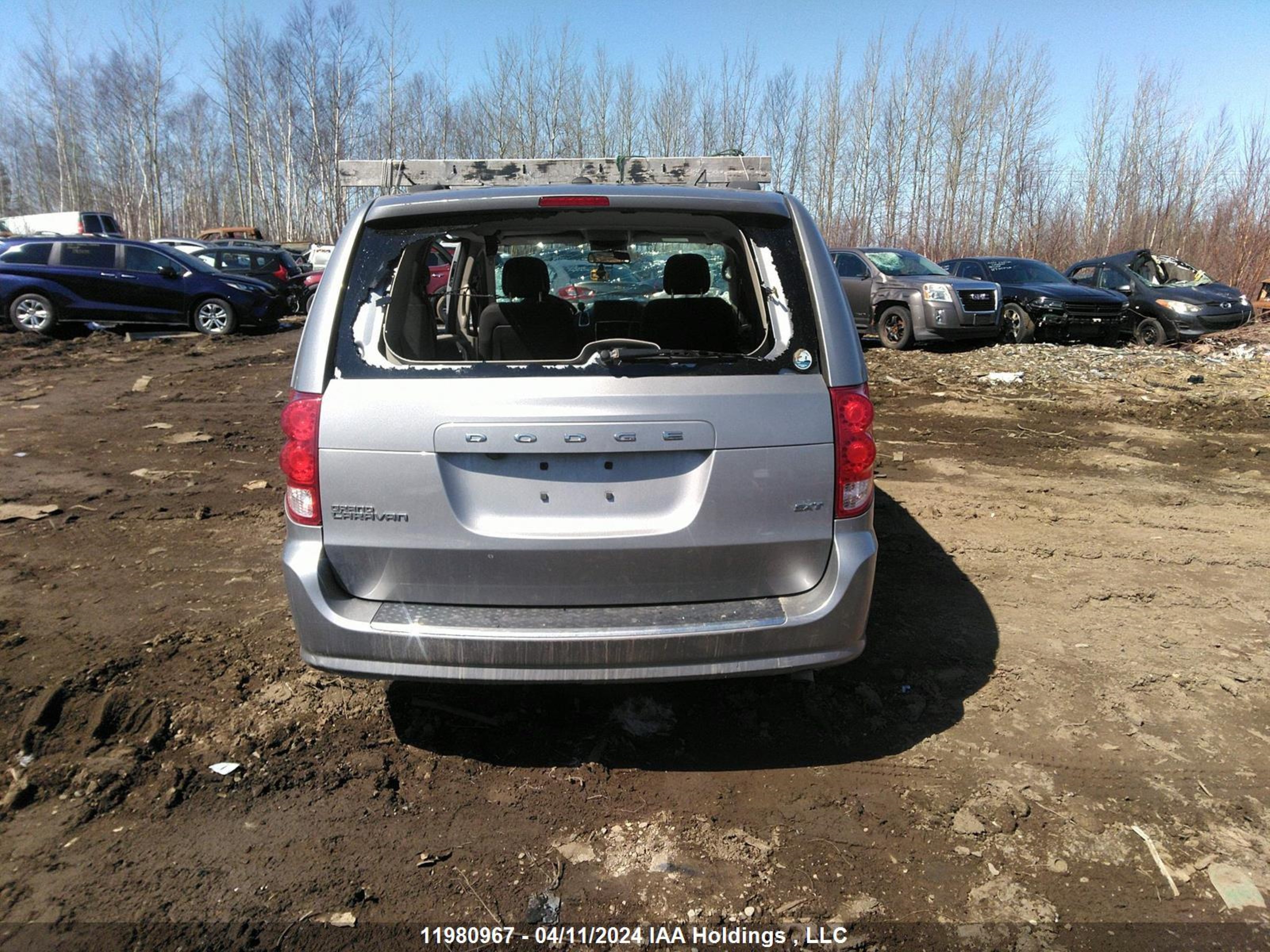 Photo 15 VIN: 2C4RDGBG3HR883978 - DODGE CARAVAN 