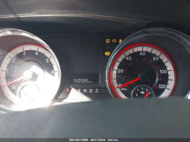 Photo 6 VIN: 2C4RDGBG3JR140064 - DODGE GRAND CARAVAN 