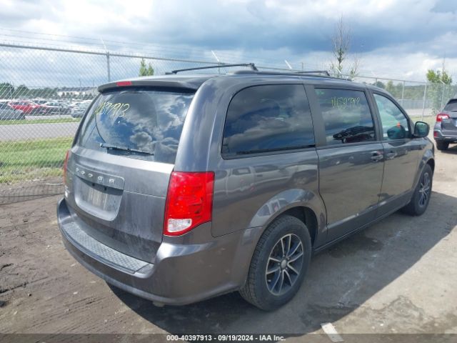 Photo 3 VIN: 2C4RDGBG3JR160914 - DODGE GRAND CARAVAN 