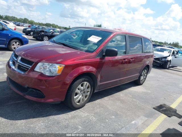 Photo 1 VIN: 2C4RDGBG3JR163960 - DODGE GRAND CARAVAN 