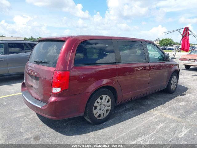 Photo 3 VIN: 2C4RDGBG3JR163960 - DODGE GRAND CARAVAN 