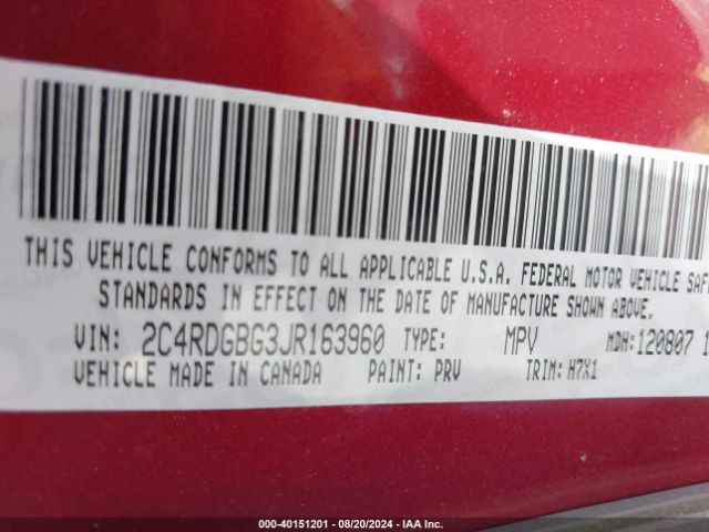 Photo 8 VIN: 2C4RDGBG3JR163960 - DODGE GRAND CARAVAN 