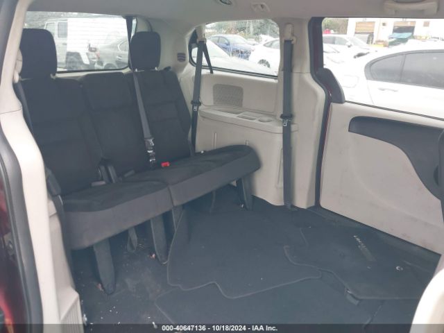 Photo 7 VIN: 2C4RDGBG3JR163960 - DODGE GRAND CARAVAN 