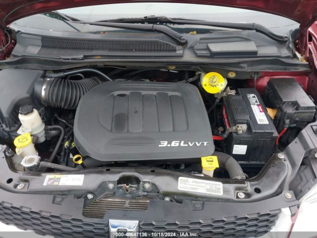 Photo 9 VIN: 2C4RDGBG3JR163960 - DODGE GRAND CARAVAN 