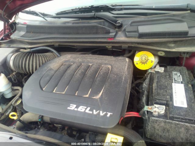 Photo 9 VIN: 2C4RDGBG3JR285427 - DODGE GRAND CARAVAN 