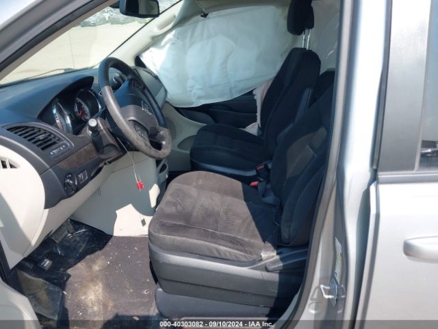 Photo 4 VIN: 2C4RDGBG3JR296959 - DODGE GRAND CARAVAN 