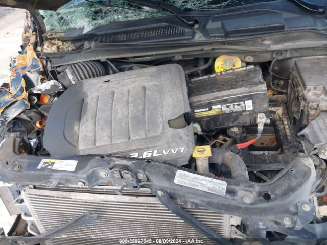 Photo 9 VIN: 2C4RDGBG3JR309001 - DODGE GRAND CARAVAN 