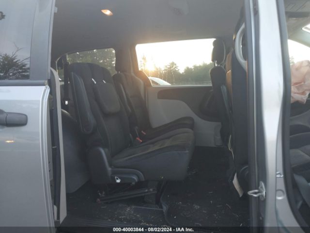 Photo 7 VIN: 2C4RDGBG3KR500712 - DODGE GRAND CARAVAN 