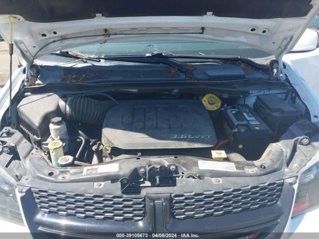 Photo 9 VIN: 2C4RDGBG3KR502427 - DODGE GRAND CARAVAN 