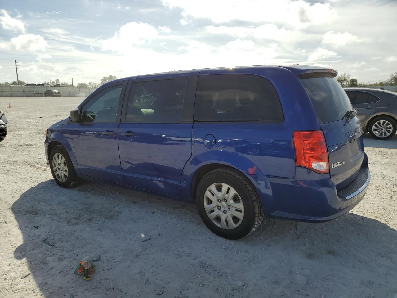 Photo 1 VIN: 2C4RDGBG3KR684615 - DODGE CARAVAN 