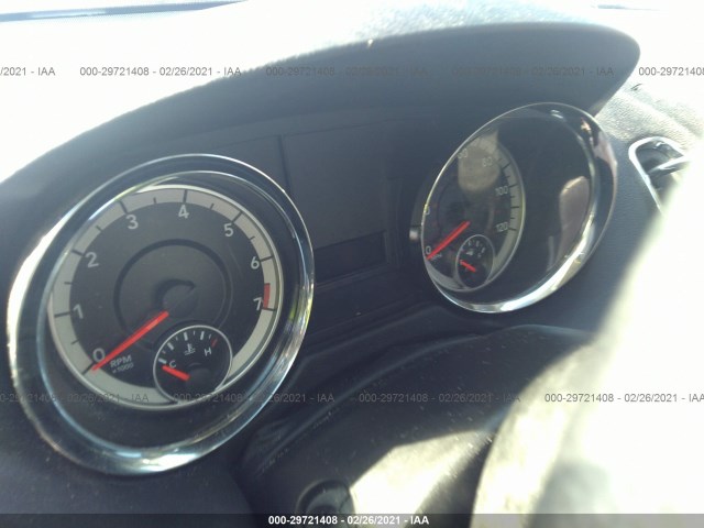 Photo 6 VIN: 2C4RDGBG3KR749706 - DODGE GRAND CARAVAN 