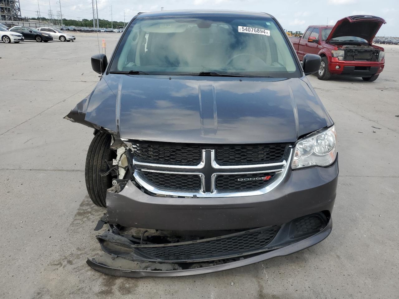 Photo 4 VIN: 2C4RDGBG3KR794242 - DODGE CARAVAN 