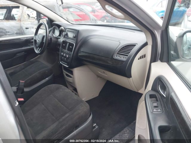 Photo 4 VIN: 2C4RDGBG4CR155725 - HYUNDAI ELANTRA 