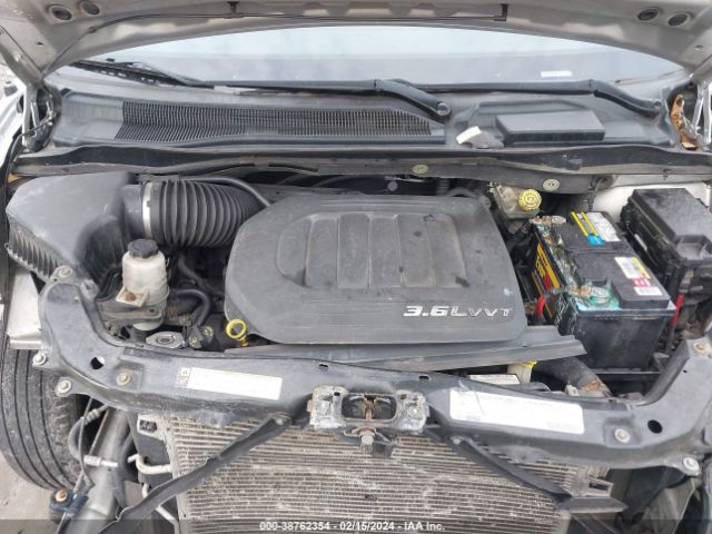 Photo 9 VIN: 2C4RDGBG4CR155725 - HYUNDAI ELANTRA 